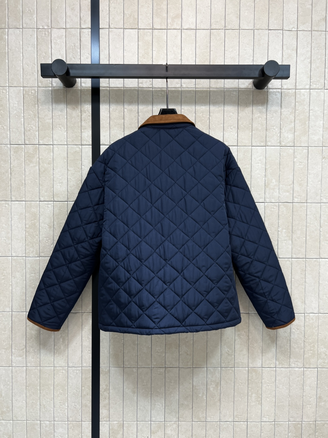 CE家 25秋冬新款 菱形格纹拼接棉服 鹿皮绒驳领 正面菱形绗缝+经典凯旋门刺绣 细节满分 低调高级感拉
