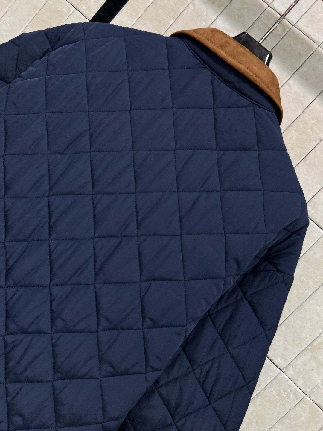 CE家 25秋冬新款 菱形格纹拼接棉服 鹿皮绒驳领 正面菱形绗缝+经典凯旋门刺绣 细节满分 低调高级感拉