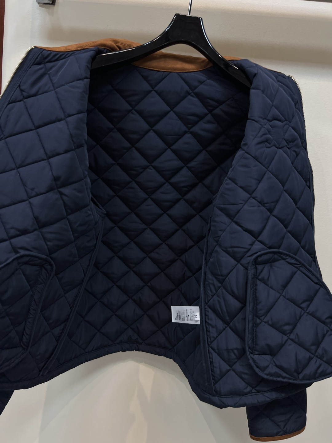 CE家 25秋冬新款 菱形格纹拼接棉服 鹿皮绒驳领 正面菱形绗缝+经典凯旋门刺绣 细节满分 低调高级感拉