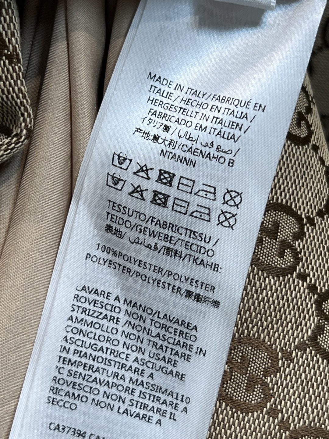 G家 26春夏新款 GG提花Polo领连衣裙 经典双G老花图案 辨识度超高！Polo领+短袖设计 复古又