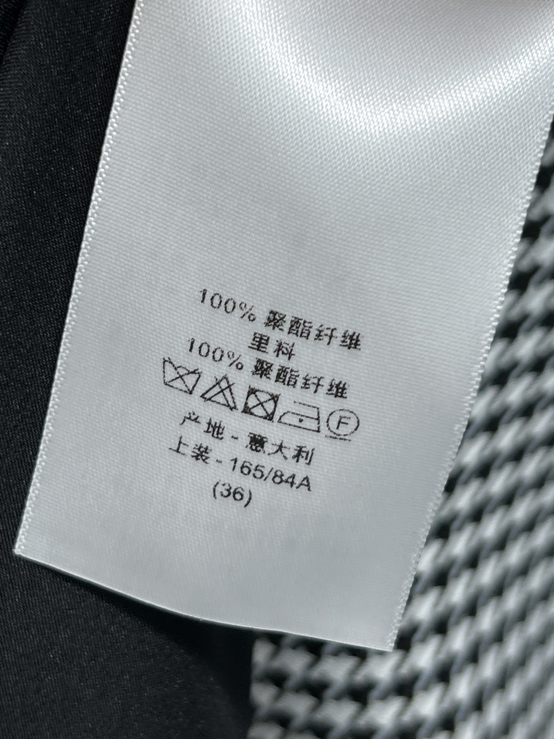 D家 26春夏新款 千鸟格纹无袖连衣裙 经典千鸟格纹+黑色蝴蝶结 优雅复古气质满分计 无袖设计+收腰剪裁