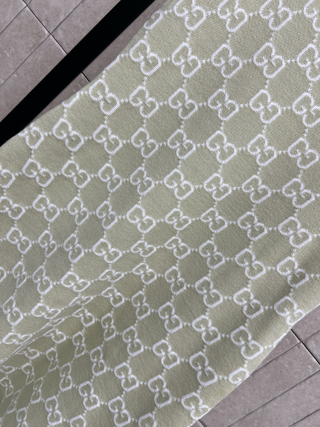 G家 26春夏新款 牛油果绿GG提花针织背心裙  采用柔软针织面料 满印双G老花图案 清新又复古A字版型