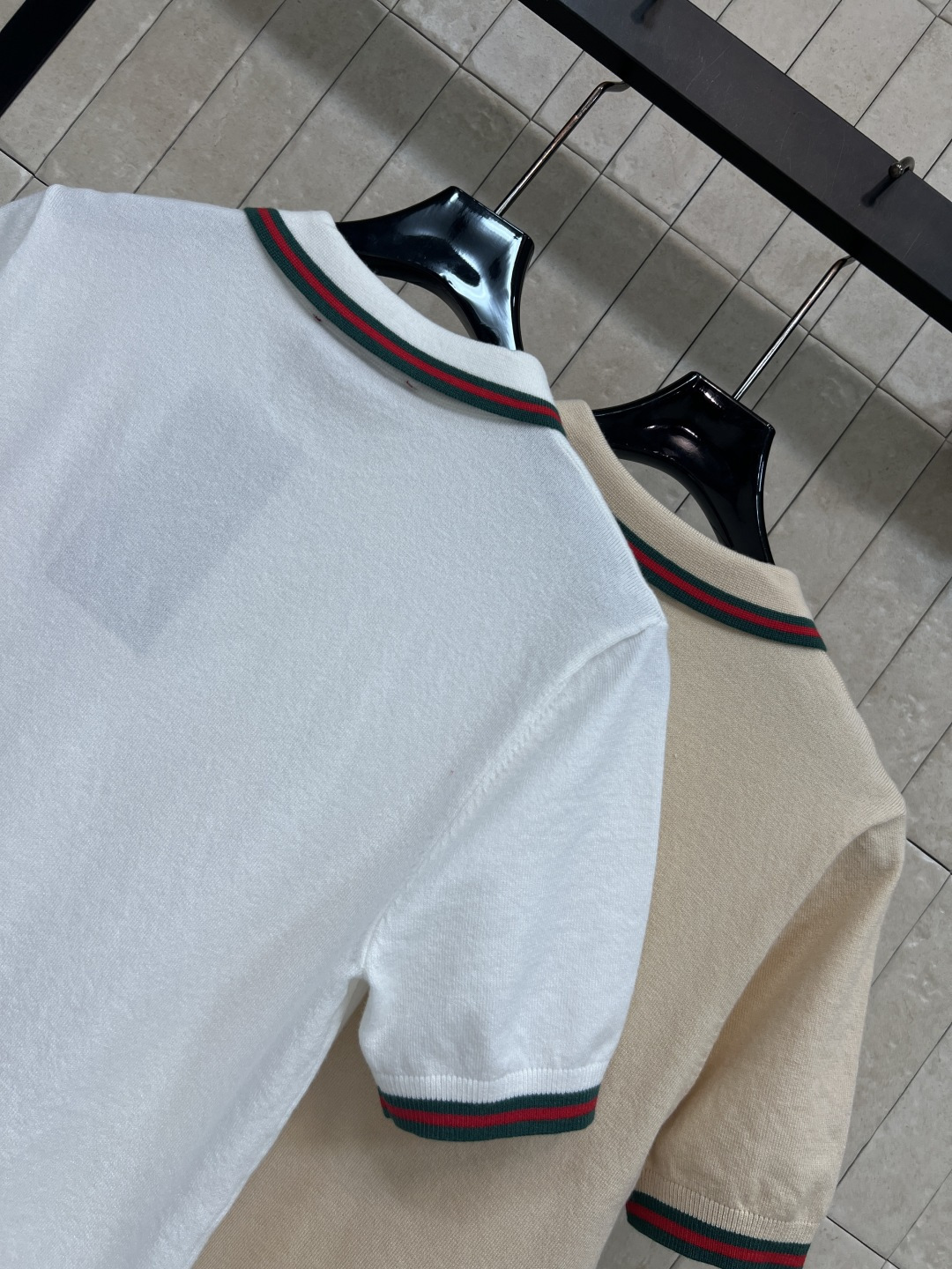 G家 26春夏新款 经典刺绣针织衫 POLO领+撞色织带 复古又减龄 软糯针织面料亲肤透气 短袖版型适配