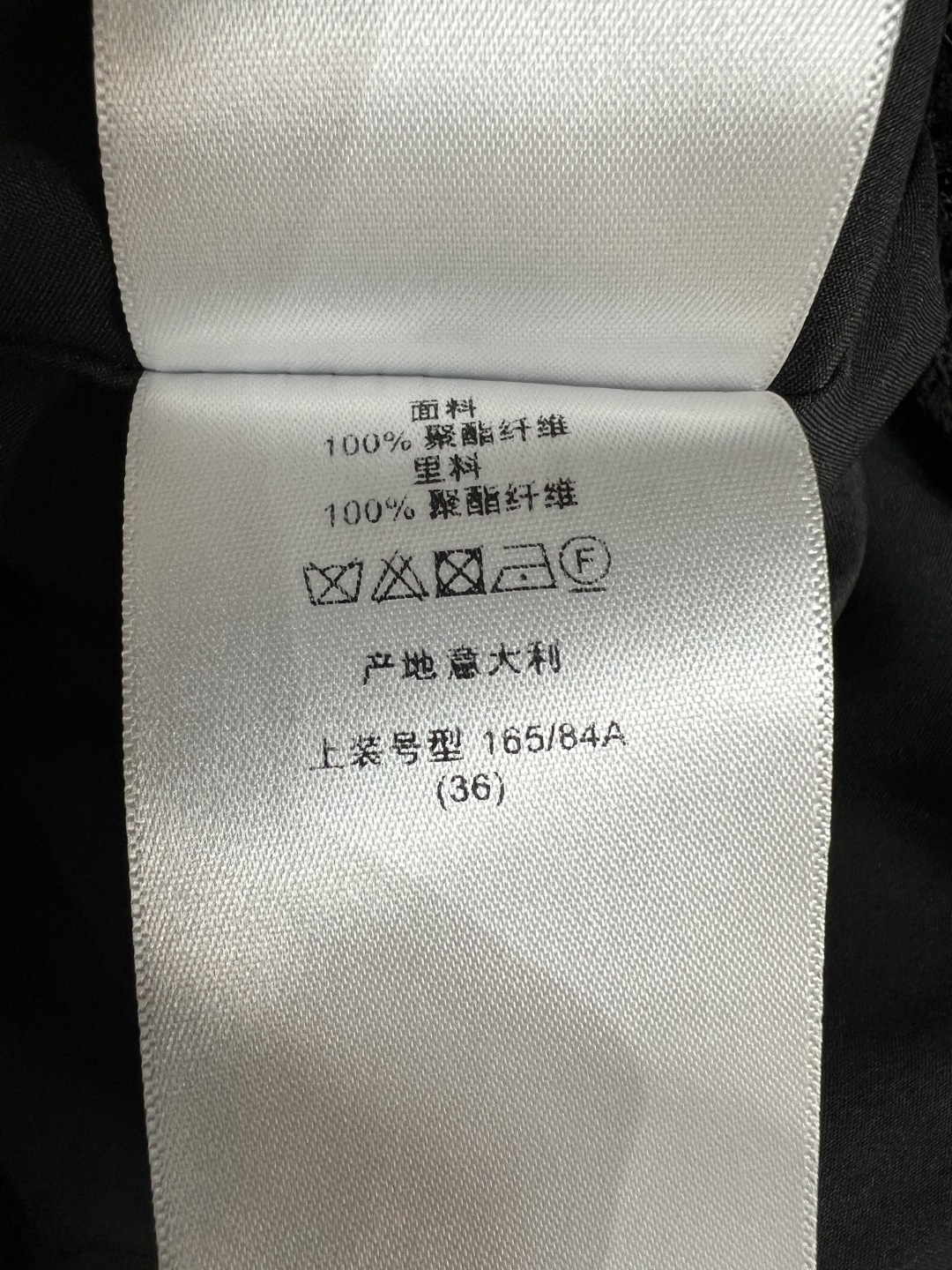 D家 26春夏新款 无袖收腰大摆裙 U领+蝴蝶结腰带收腰设计 轻松勾勒腰线 A字裙摆自然垂坠 裙摆蕾丝花