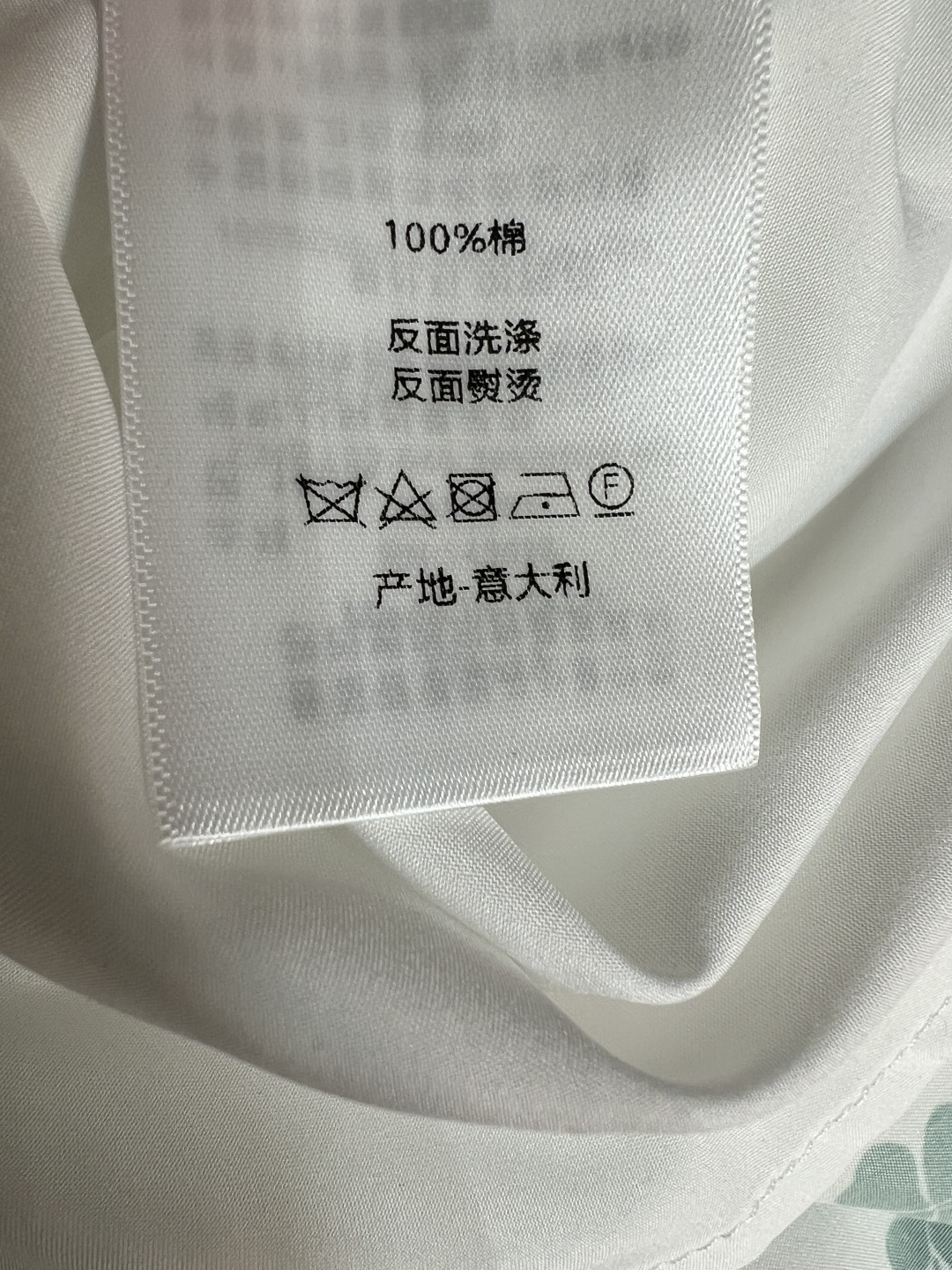 D家 26春夏新款 四叶草收腰连衣裙 衬衫式设计+短袖翻领 腰带 修饰腰线超显瘦 面料轻薄透气 春夏穿超