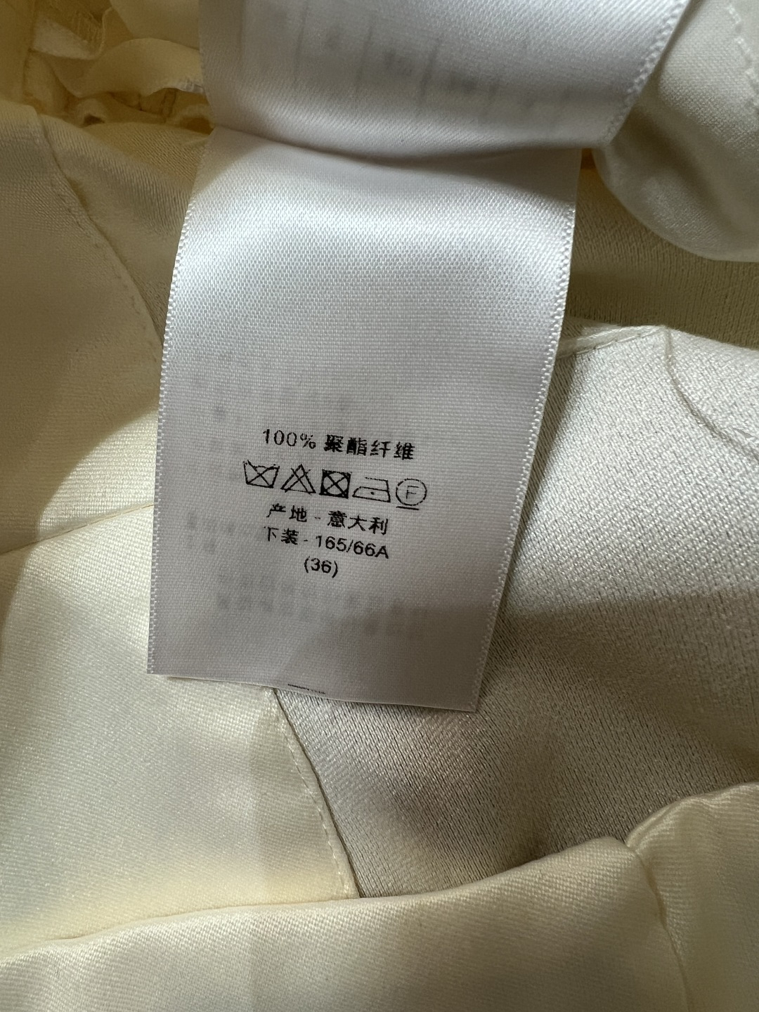 D家 26春夏新款 高腰A字裤裙 高腰束腰腰带+立体褶裥 垂坠有型不软塌 修饰胯宽腿粗 简约又有细节感 