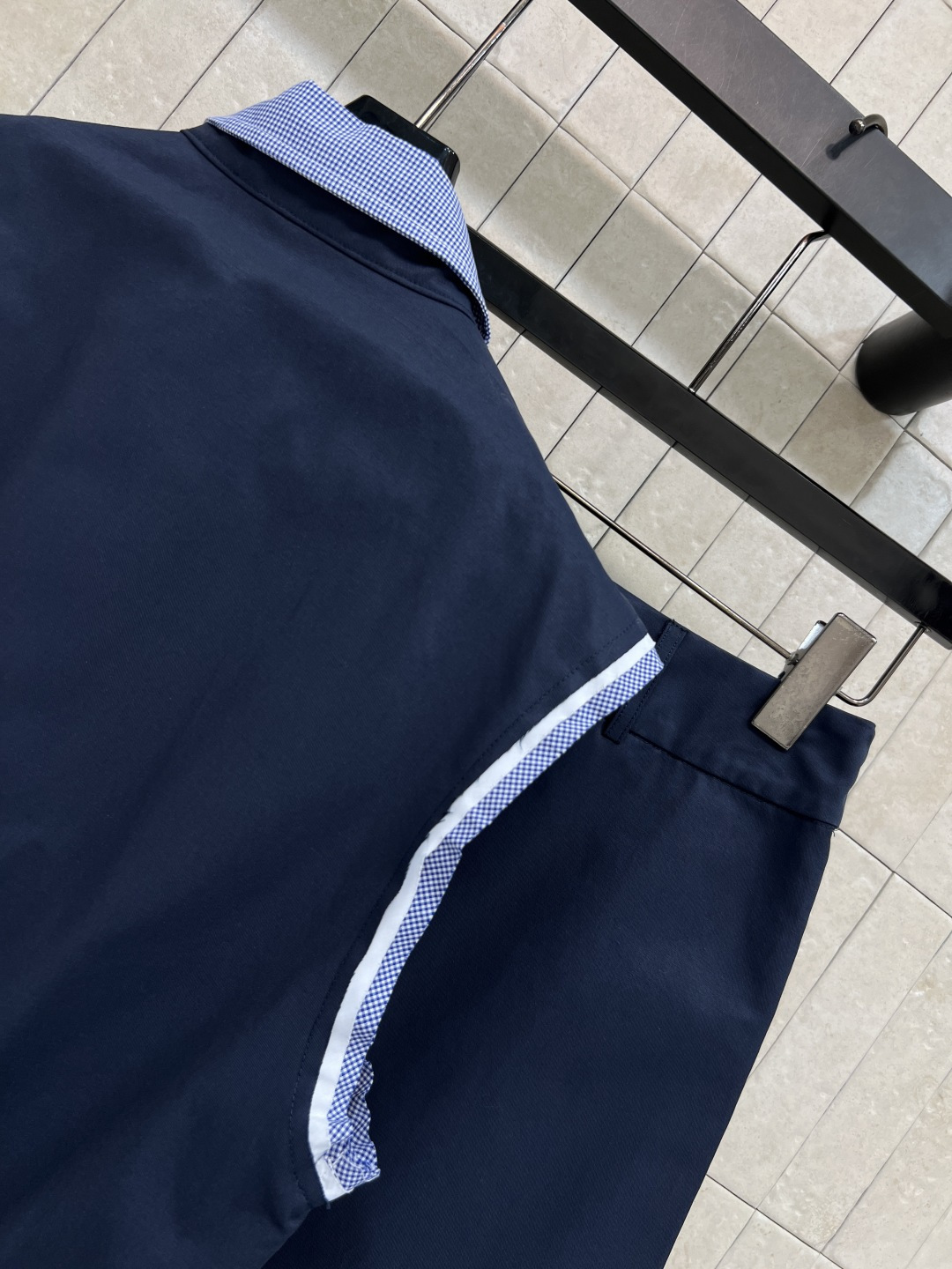 MIU家 26春夏新款 拼接马甲套装 轻薄面料+蓝色翻领 层次感满满 无袖宽松版型 拉链设计超方便 胸前