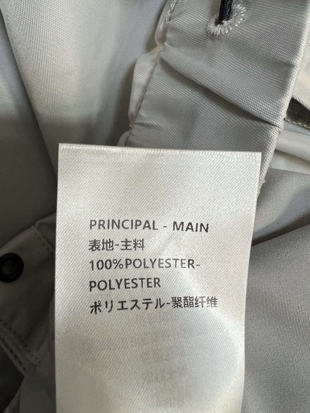 L家 26春夏新款 抽绳高腰半裙 A字版型+松紧腰+可调节抽绳 舒适又实用 遮胯显瘦超加分 裙身大口袋+