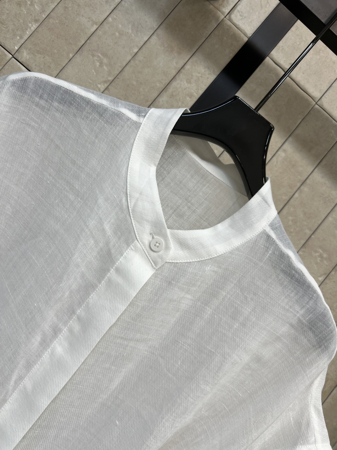 26春夏新款 无袖亚麻套装 立领无袖衬衫+高腰阔腿裤 采用透气纯亚麻面料 侧边收腰绑带 利落修身 松紧腰