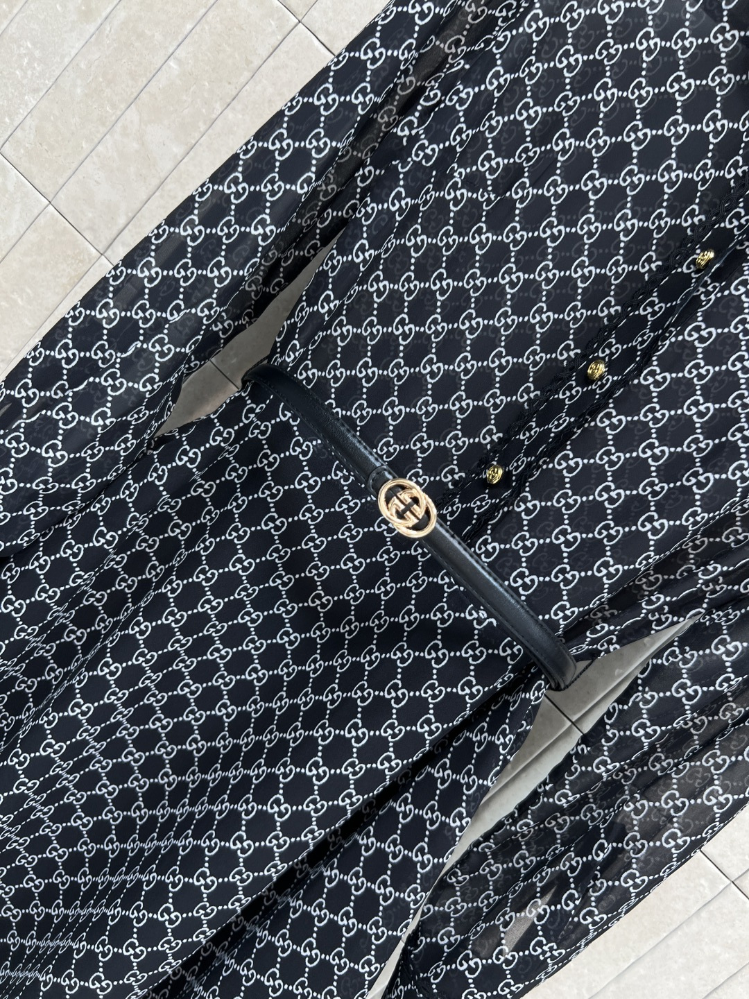 G家 26夏季新款 GG提花连衣裙 面料轻盈舒适 经典翻领衬衫式设计 长袖收袖口 腰收腰搭配同品牌金属腰