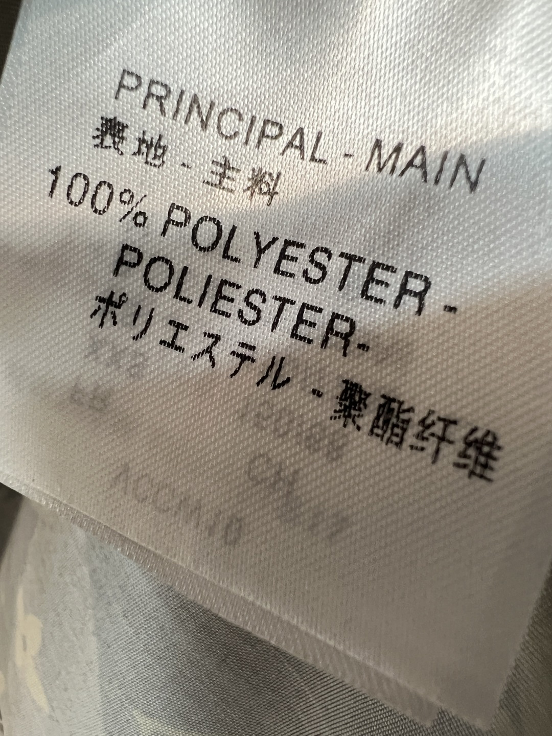 L家 26夏季新款 老花无袖连衣裙 金属拉链+腰部系带设计 修饰身形又方便穿脱 裙身两侧有实用口袋 日常