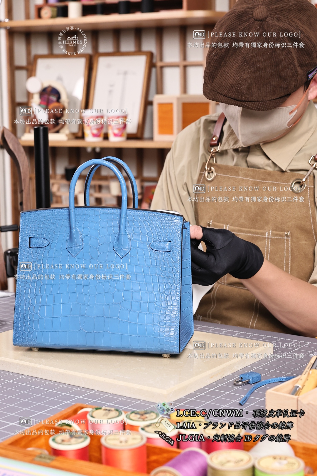 𝘽𝙄𝙍𝙆𝙄𝙉 𝟮𝟱 𝙋𝙊𝙍𝙊𝙎𝙐𝙎🐊湾鳄
手工定制精品©️鳄鱼皮专用护理
清洁/除尘/高端养护/服务
溯源级工艺质检标准 死磕品质的底气藏在清洁布褶皱里！

除尘→微纤维布轻压抛光→7道基础护理流程保养成色 随后按原版级质检 逐处比对刻印深浅、油边过渡流厚度一致性等等…
——————
High-end maintenance materials/services
Traceability-level process quality inspection standards. The bottom line of the quality is hidden in the folds of the cleaning cloth!

Dust removal → microfiber cloth light pressure polishing → 7 basic care processes to maintain the color, and then compare the engraving depth one by one according to the original quality inspection, the consistency of the thickness of the oil edge transition flow…etc.