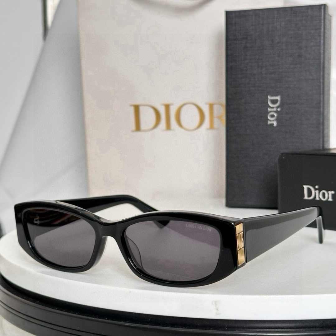 NO:372231,90 DIO*MODELDiorGraphique S1FSZIE57 port 16-glasses sunglasses, glasses, dior1986090990 DIO*MODELDiorGraphique S1FSZIE57口16-眼镜墨镜太阳镜,眼镜,dior,glasses