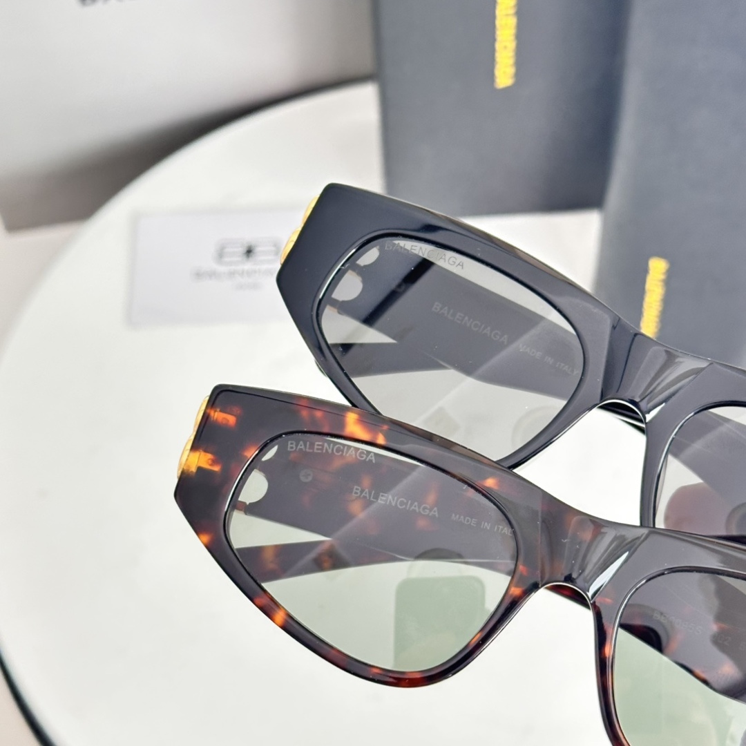 Balenciaga Sunglasses Acetate Cat Eye
