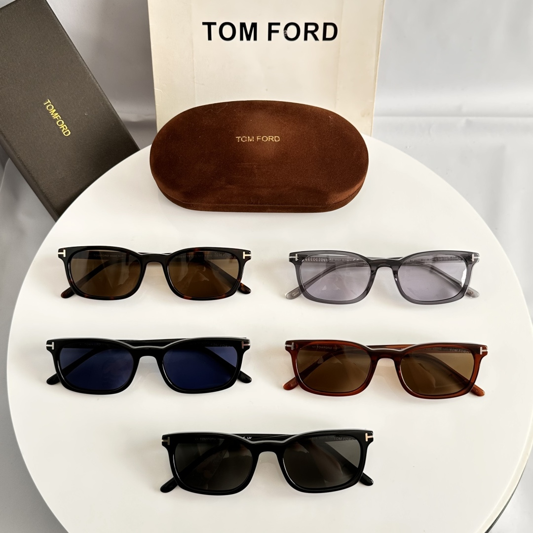 ‼️TOM FOR* 🐍🐍MODEL：TF1300💫💫💫SIZE：53口19-145💫💫💫
