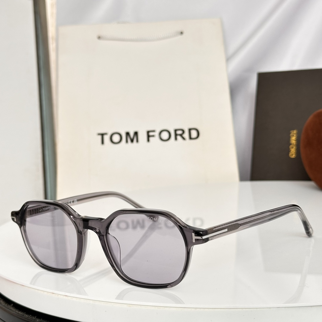 ‼️TOM FOR* 🐍🐍MODEL：TF1301💫💫💫SIZE：51口20-145💫💫💫