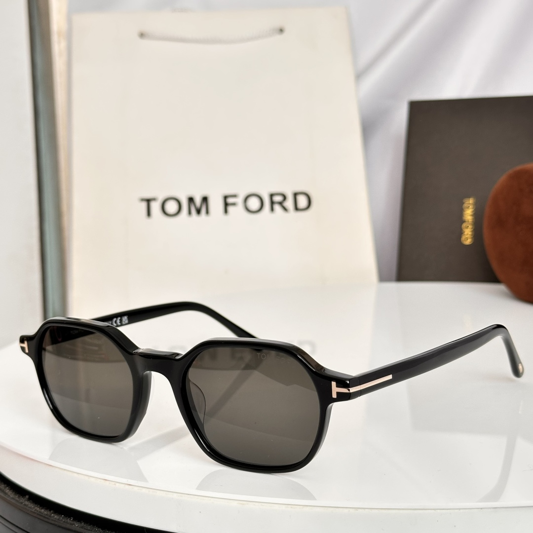 ‼️TOM FOR* 🐍🐍MODEL：TF1301💫💫💫SIZE：51口20-145💫💫💫