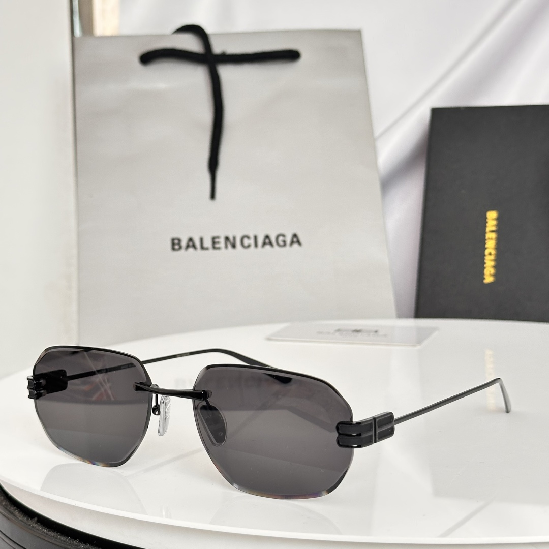 ‼️BALENCIAG*巴黎*世家⚜️⚜️⚜️MODEL：BB0813S⚜️⚜️⚜️SIZE：58口18