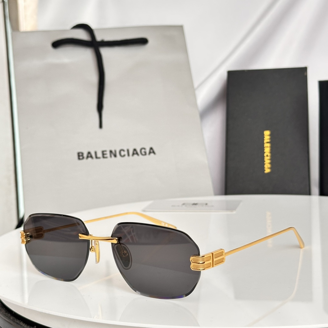 ‼️BALENCIAG*巴黎*世家⚜️⚜️⚜️MODEL：BB0813S⚜️⚜️⚜️SIZE：58口18