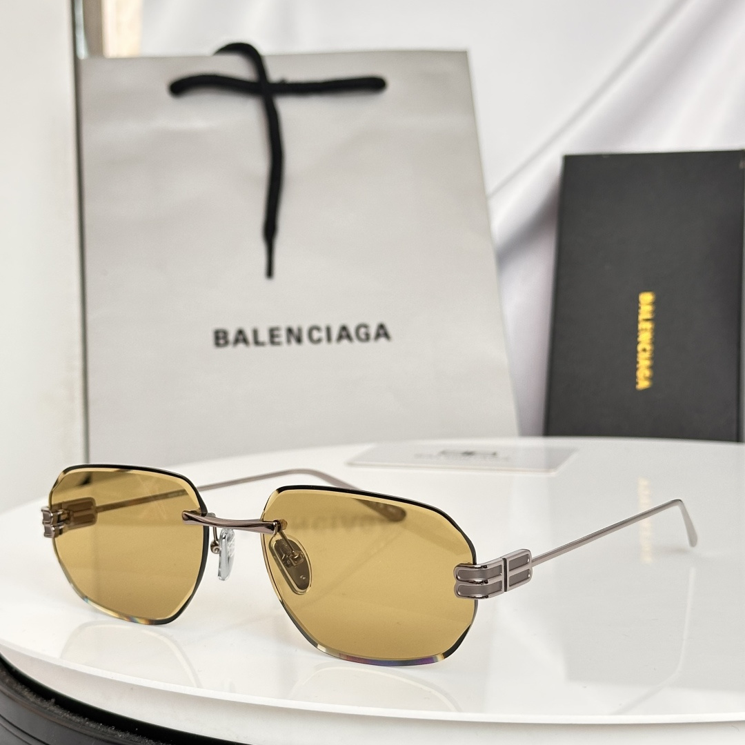 ‼️BALENCIAG*巴黎*世家⚜️⚜️⚜️MODEL：BB0813S⚜️⚜️⚜️SIZE：58口18