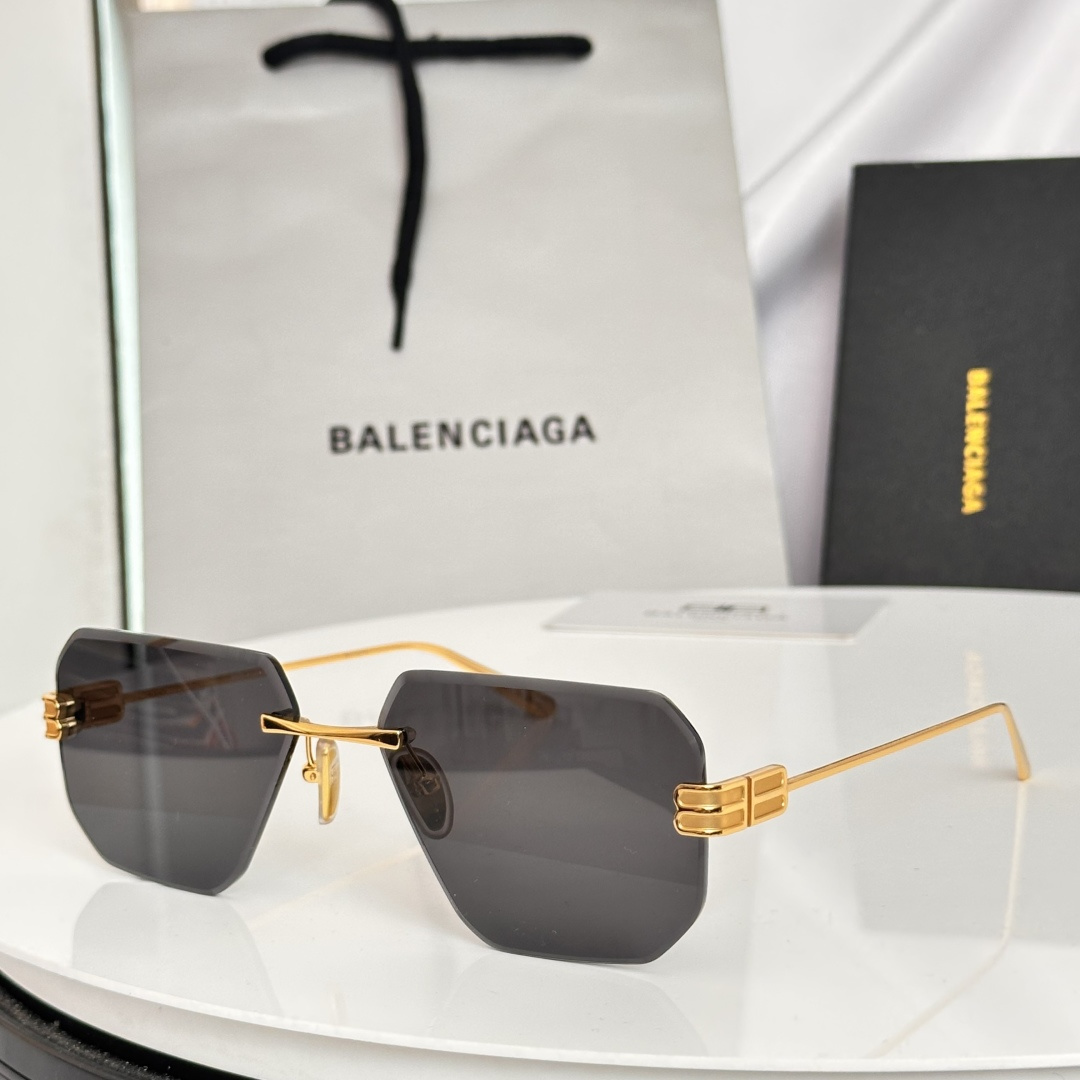 ‼️BALENCIAG*巴黎*世家⚜️⚜️⚜️MODEL：BB0810S⚜️⚜️⚜️SIZE：60口18