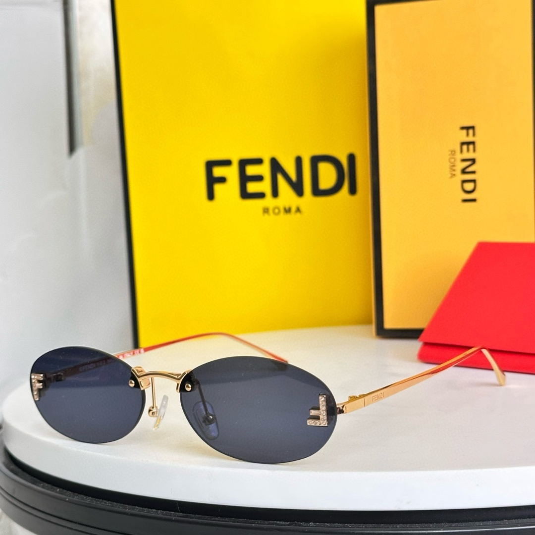 NO:825228,All colors arrive FFENDI* double F inside and outside, customized by OBE. All details are followed, real 1v1. ModFE4075US Size54-15- glasses, sunglasses, sunglasses, glasses, fendi19860909齐色到货 FFENDI* 里外双F,OBE定制. 所有细节跟足,真正1v1. ModFE4075US Size54-15- 眼镜墨镜太阳镜,眼镜,fendi,glasses