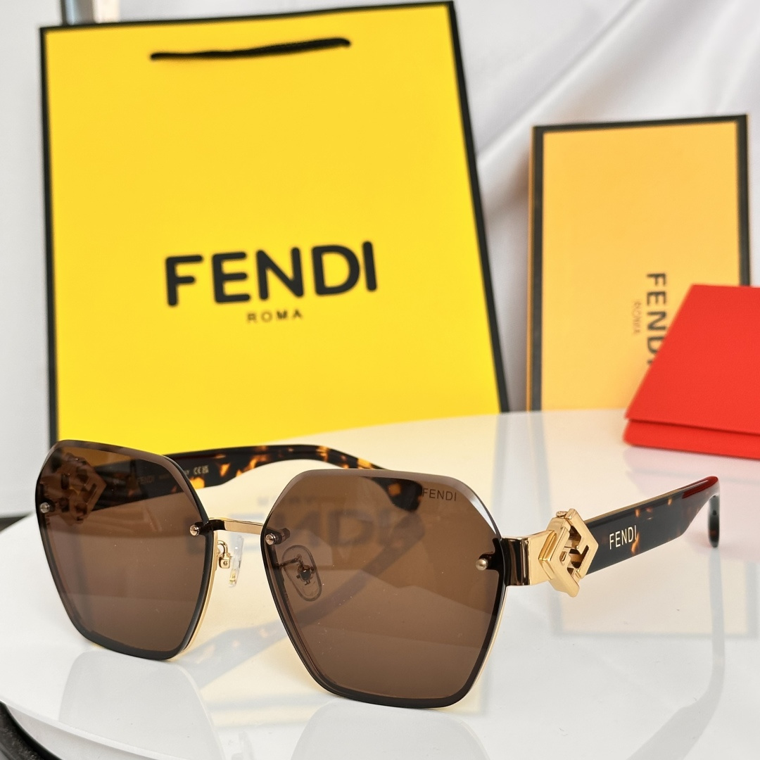 ‼️FENDI✨✨✨MODEL：FE40152I✨✨ SIZE：62口16-140✨✨✨