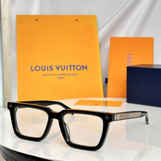 ‼️LOUIS VITTO*LV Aura Square太陽眼鏡是路易威登彰顯精湛工藝及標誌性格調的傑作 ‼️LOUIS VITTO*LV Aura Square太陽眼鏡是路易威登彰顯精湛工藝及標誌性格調的傑作
