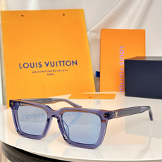 ‼️LOUIS VITTO*LV Aura Square太陽眼鏡是路易威登彰顯精湛工藝及標誌性格調的傑作 ‼️LOUIS VITTO*LV Aura Square太陽眼鏡是路易威登彰顯精湛工藝及標誌性格調的傑作