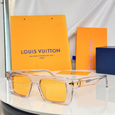 ‼️💯LOUIS VITTO*LV Aura Square太陽眼鏡是路易威登彰顯精湛工藝及標誌性logo ‼️💯LOUIS VITTO*LV Aura Square太陽眼鏡是路易威登彰顯精湛工藝及標誌性logo