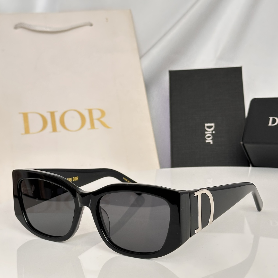 Dior sunglasses