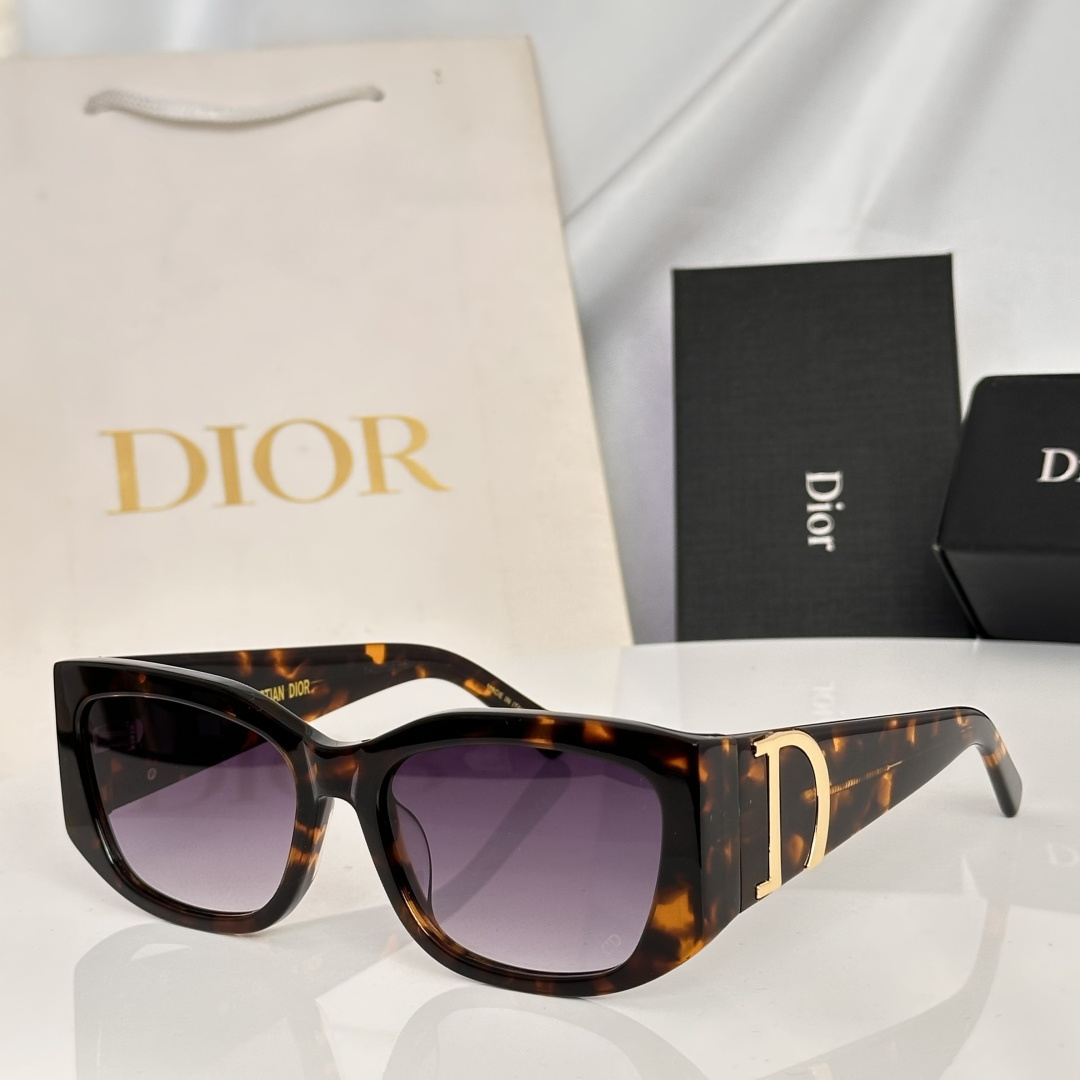 Dior sunglasses