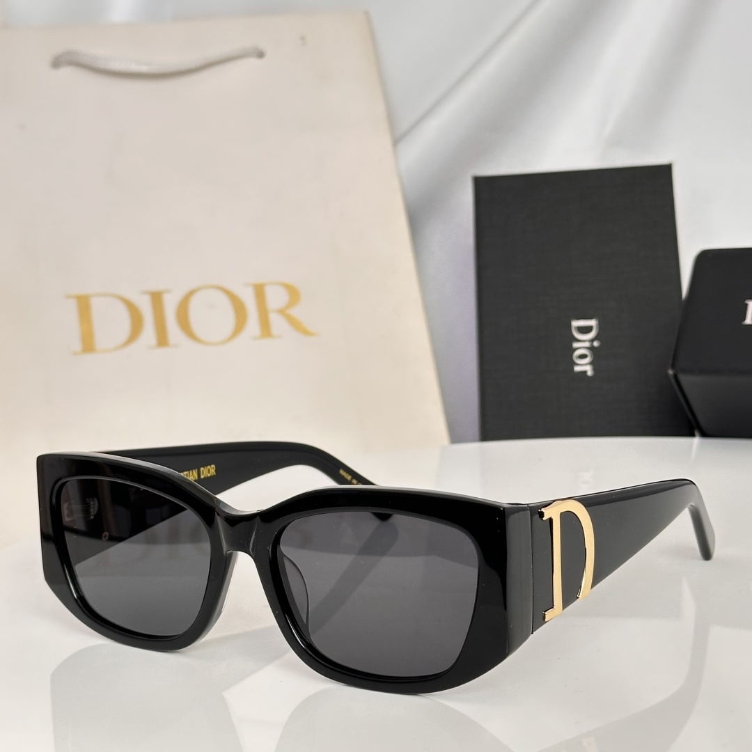 Dior sunglasses