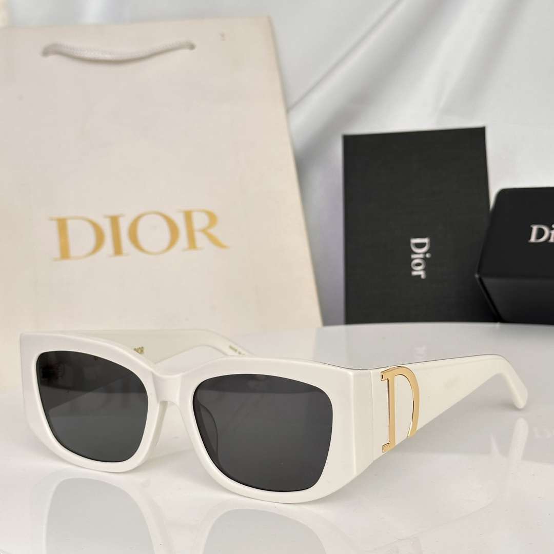 Dior sunglasses