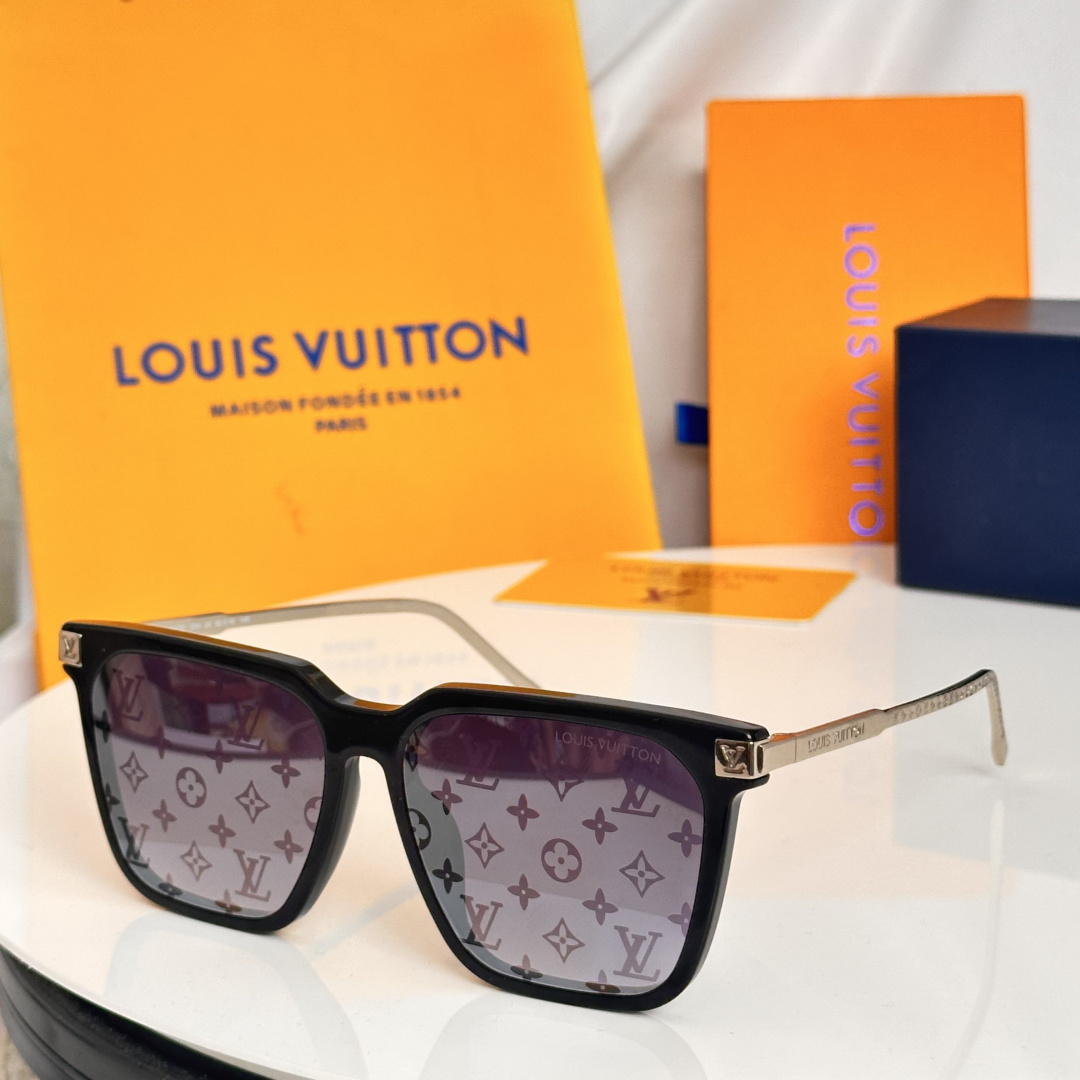 Louis Vuitton Sunglasses   LV 