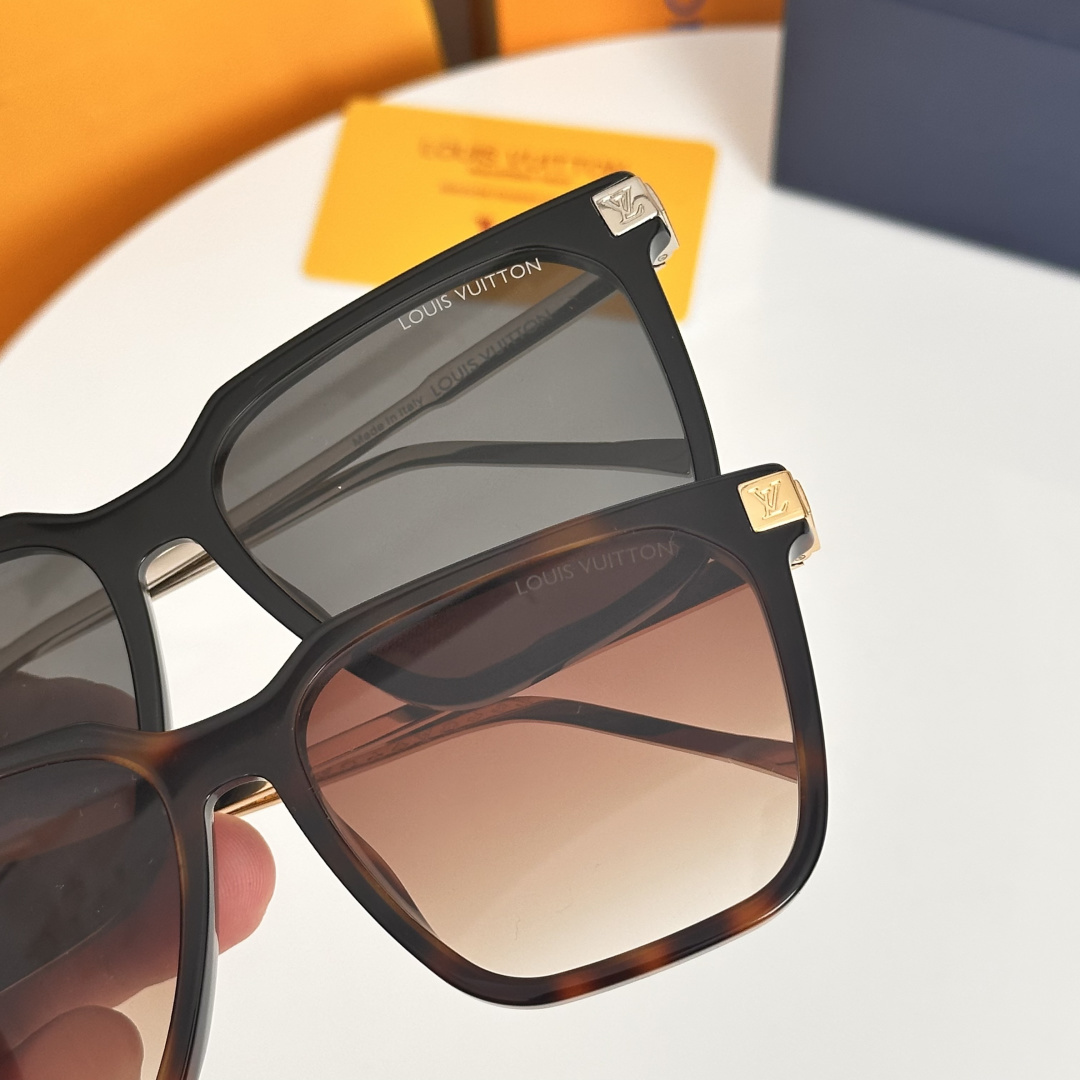 Louis Vuitton Sunglasses   LV 