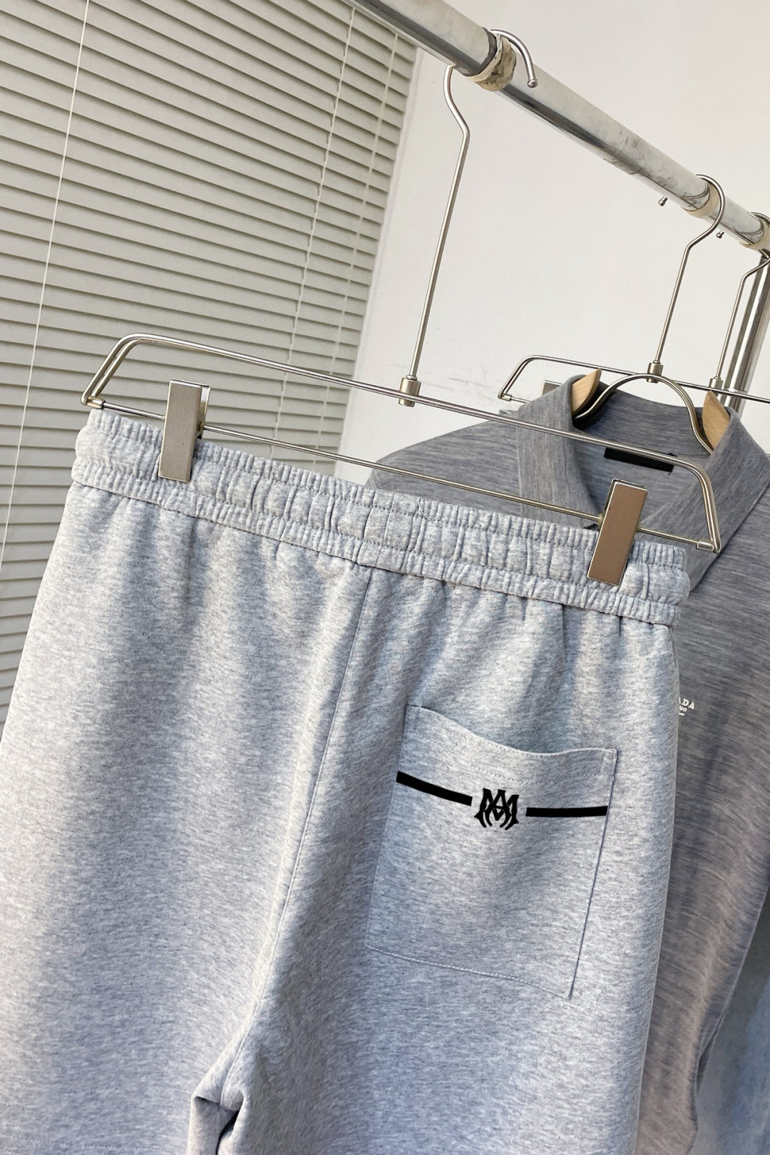McQueen Spring/Summer Shorts: Modern, Quality Fabric with Innovative Design, Sizes M-2XL - 图片 7