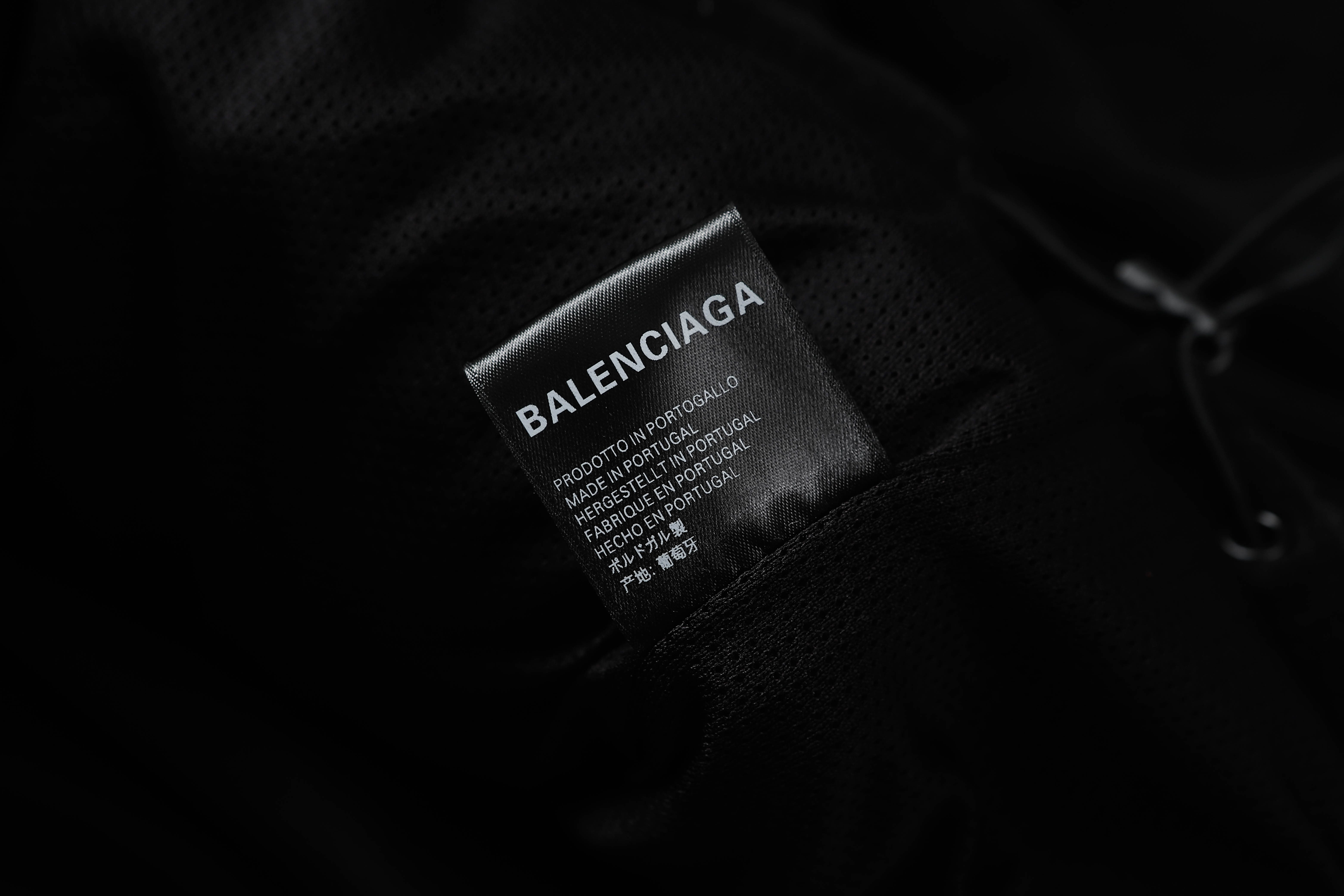 300 巴黎世家balenciaga高领抓绒Sporty B 宽松剪