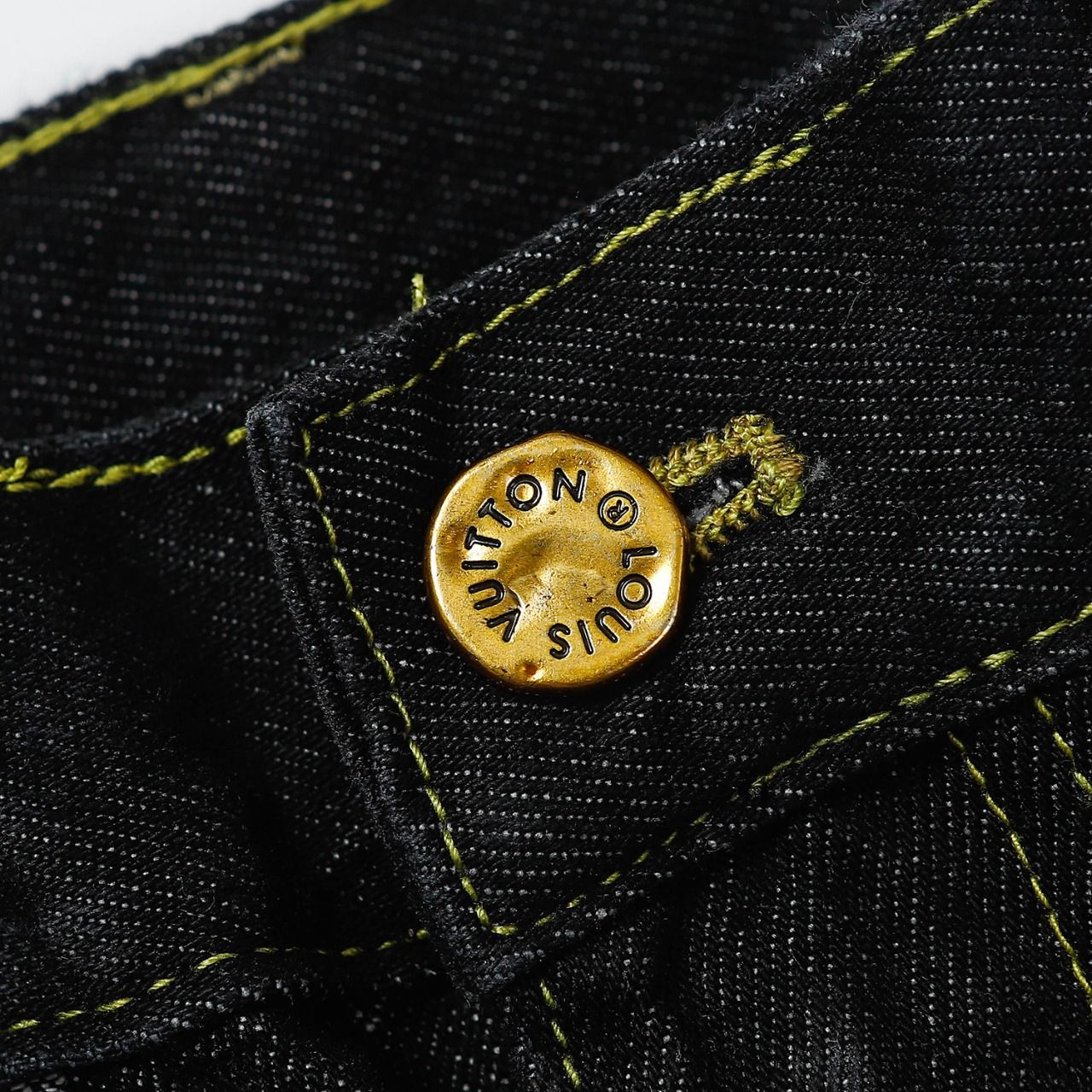 LouisVuitton/路易威登 Nigo 联名爱心贴布牛仔长裤