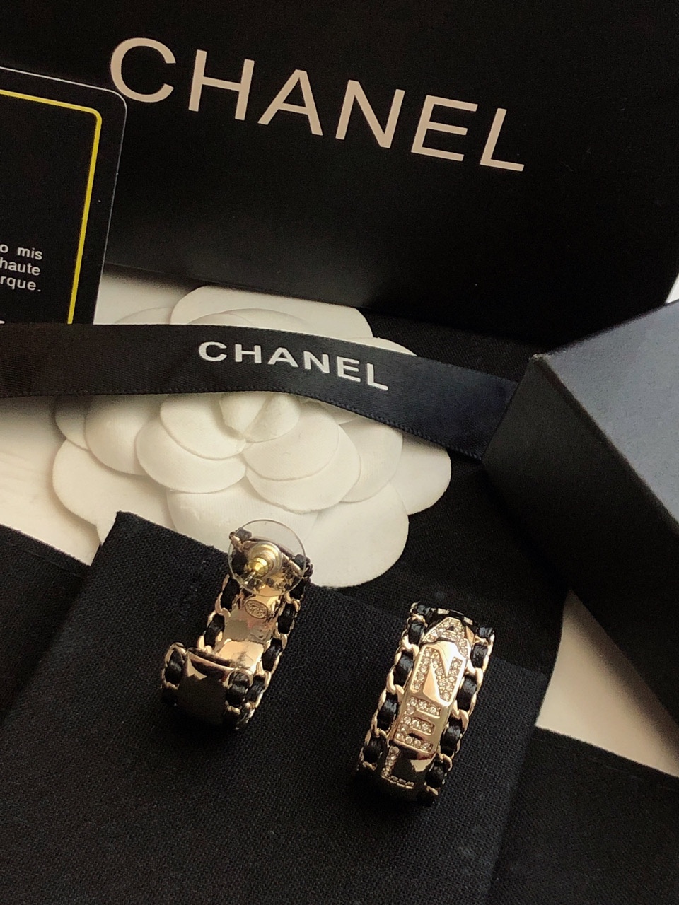 ❤️CHANEL 香奈儿新款耳环款💫流苏耳环专柜黄铜，很清新一款耳环 修饰脸型 上身图特别优雅 适合各种