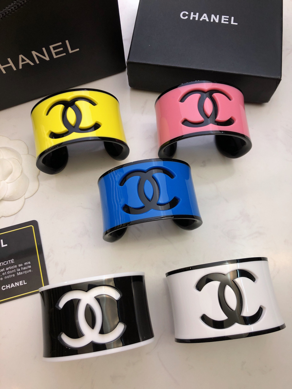 CHANEL香奈儿亚克力手镯braceletjewelry23ss新款手镯高级定制精致小物件必备一年四季