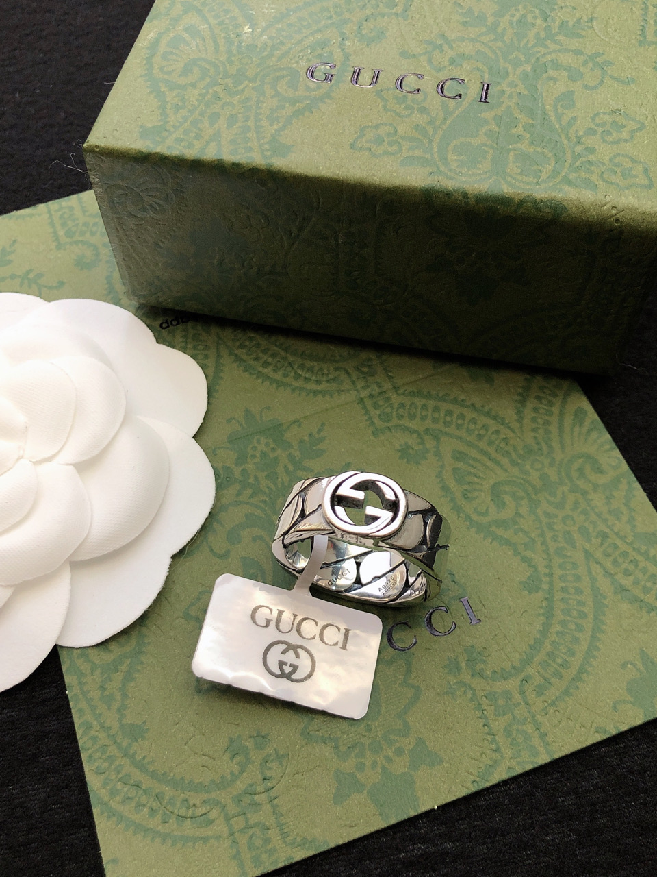 2023最新出炉奢华版戒指 独家高品质🌼 Gucci古驰最新款的经典款 精致无论款式 质感 都是绝对的顶