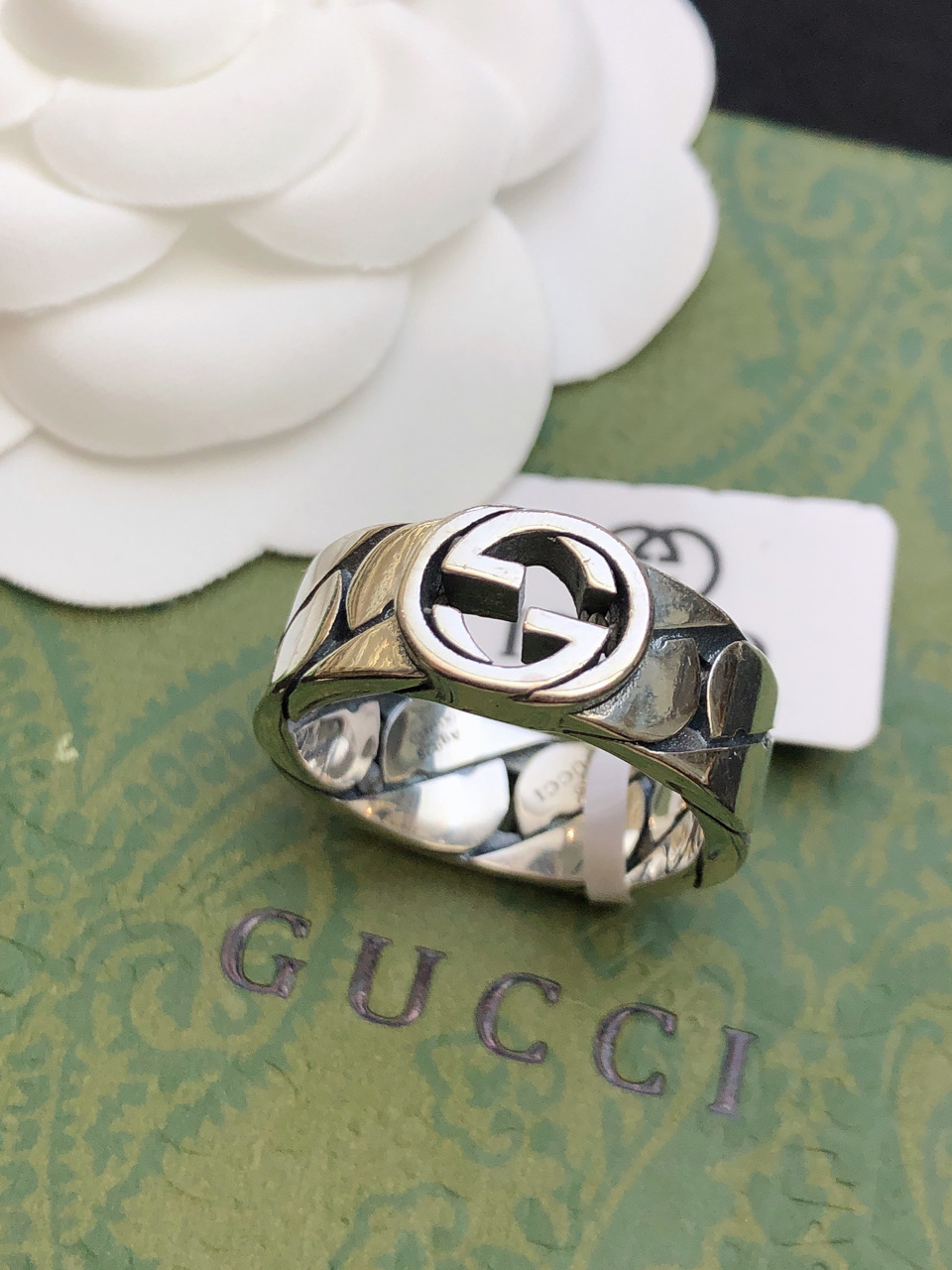 2023最新出炉奢华版戒指 独家高品质🌼 Gucci古驰最新款的经典款 精致无论款式 质感 都是绝对的顶