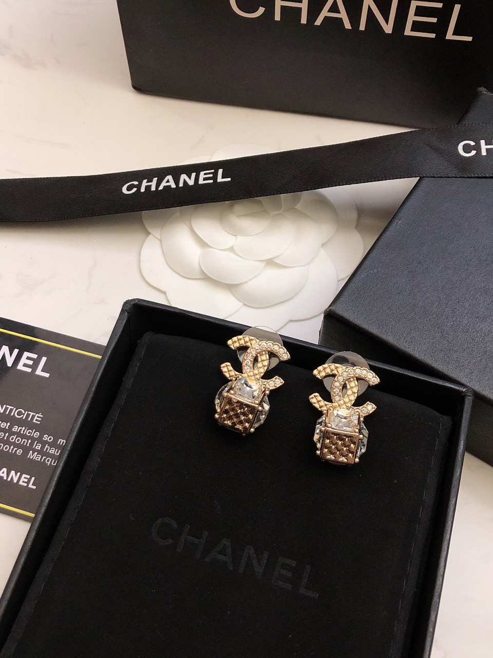 Chanel Jewelry Earring