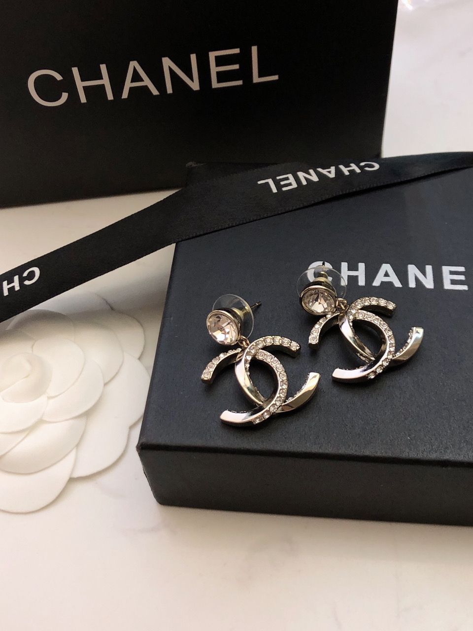 Chanel香奈儿耳环Earringjewelry原单品质扭纹cc耳环双C扭纹镶钻耳环简约百搭高级时髦精