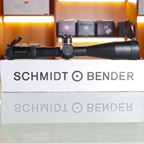 Lunette de visée Schmidt & Bender PMII 5-25x56 pour une précision inégalée 1 Lunette de visée Schmidt & Bender PMII 5-25x56 pour une précision inégalée