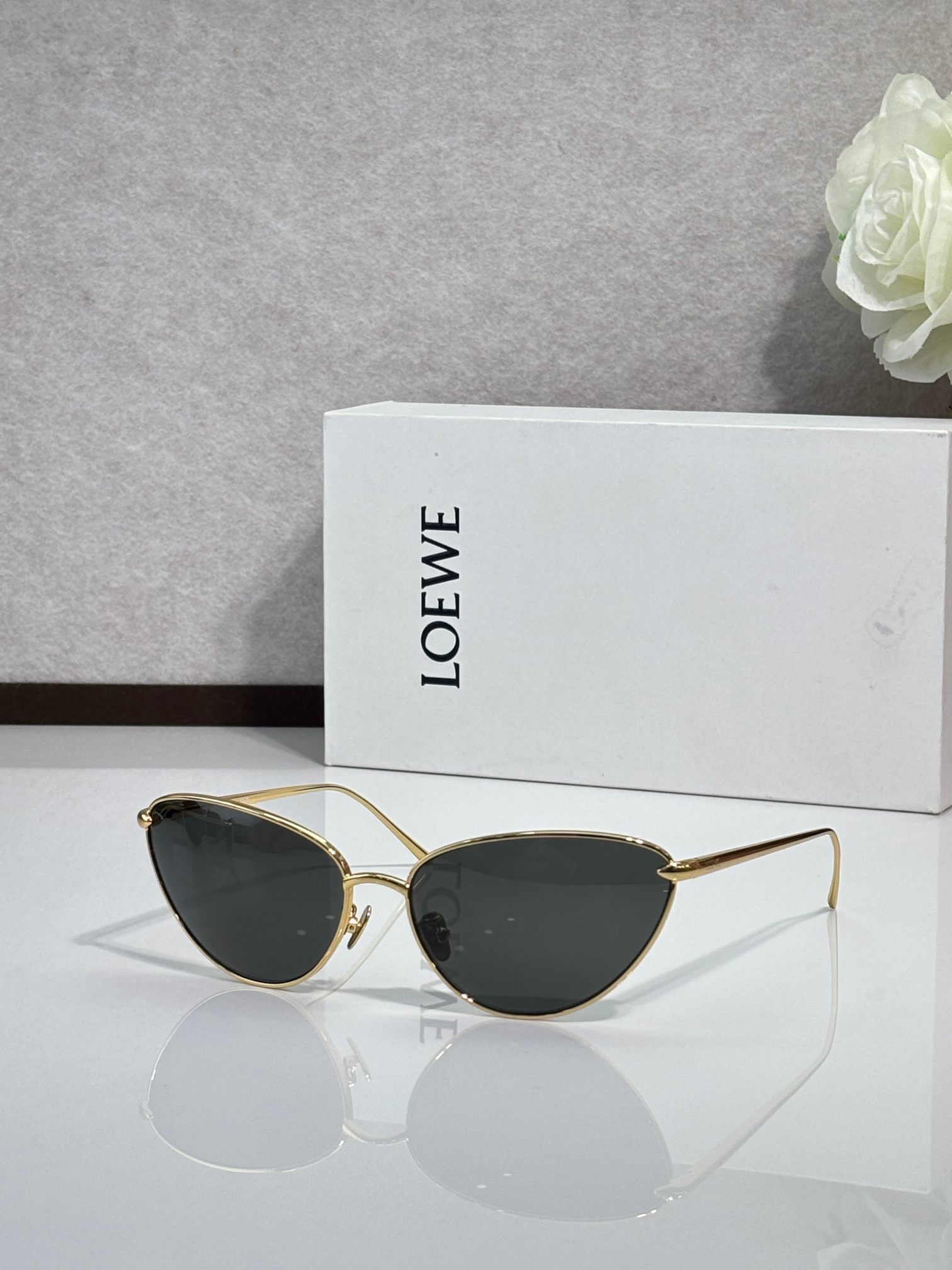 LOEWE