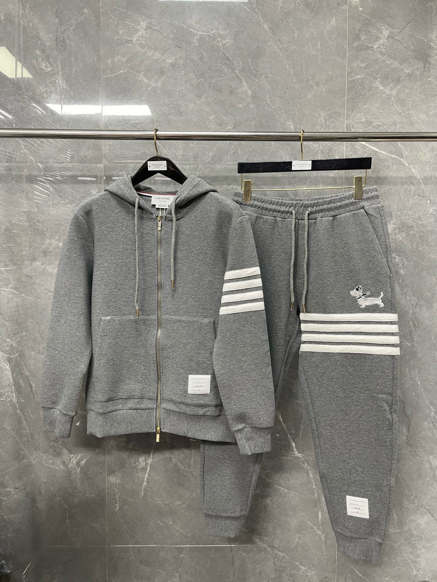 상품 이미지 714