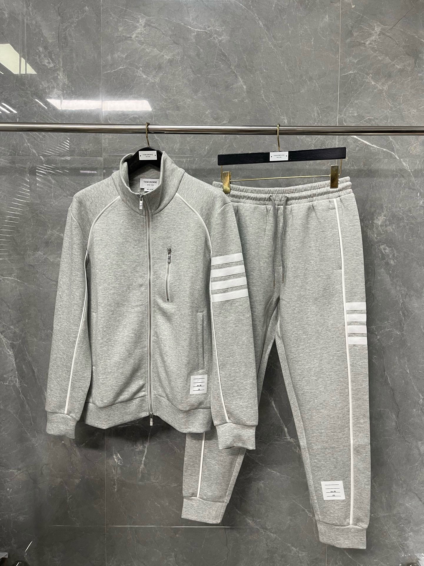 상품 이미지 713