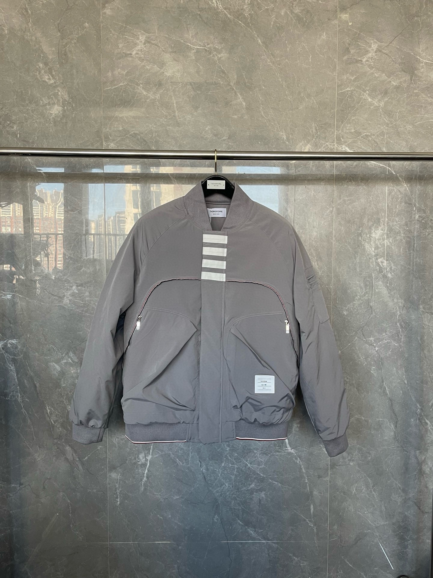 상품 이미지 585